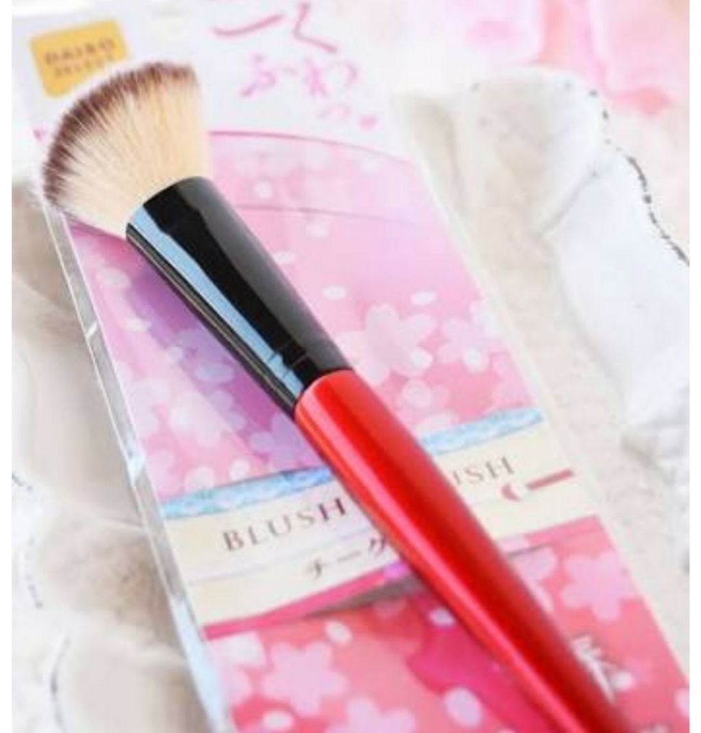 ダイソー エスポルール ネイルポリッシュ/エスポルール/マニキュアを使ったクチコミ（2枚目）