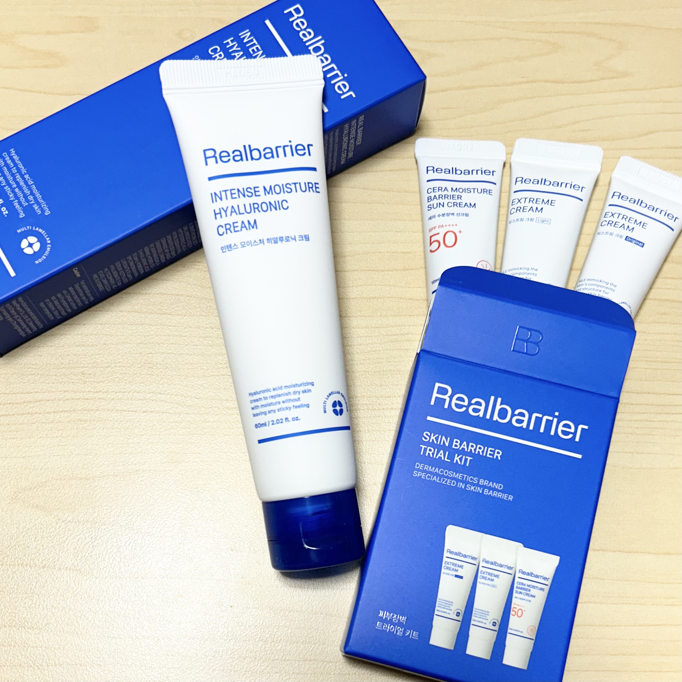 インテンスモイスチャーヒアルロニッククリーム/Real Barrier/フェイスクリームを使ったクチコミ（1枚目）