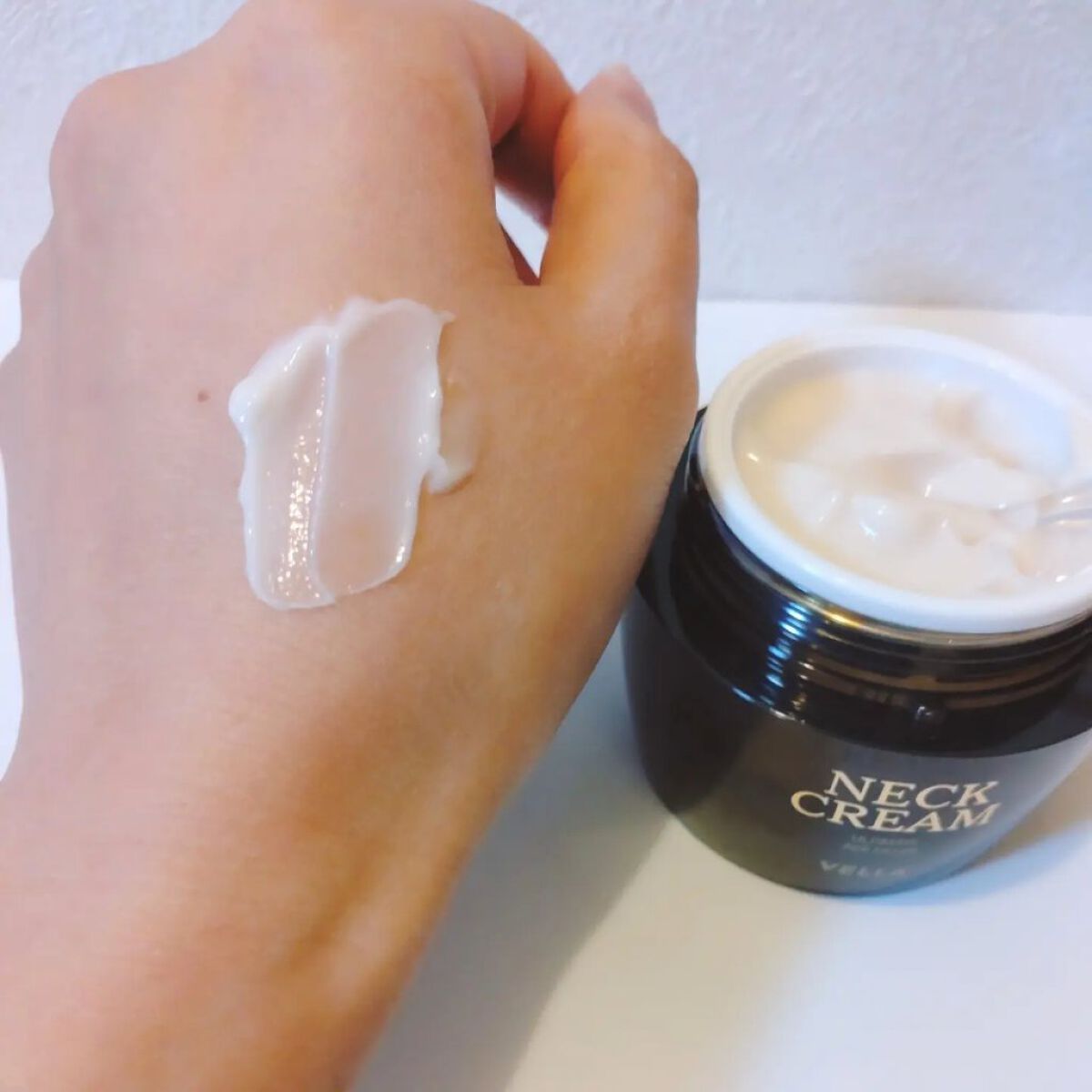 ベラ アルティメットエージ ネッククリーム/VELLA/フェイスクリームを使ったクチコミ（3枚目）