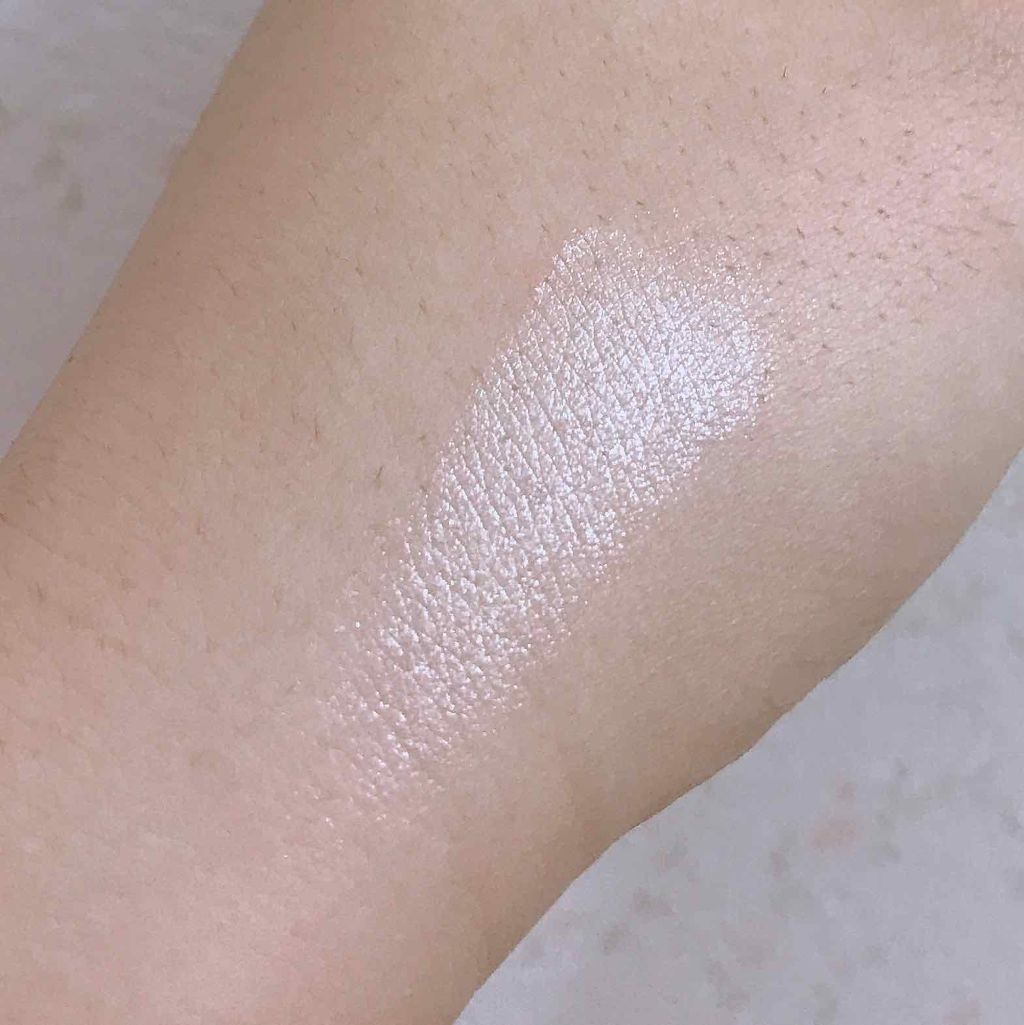 パールグロウハイライト/CEZANNE/パウダーハイライトを使ったクチコミ(2枚目)