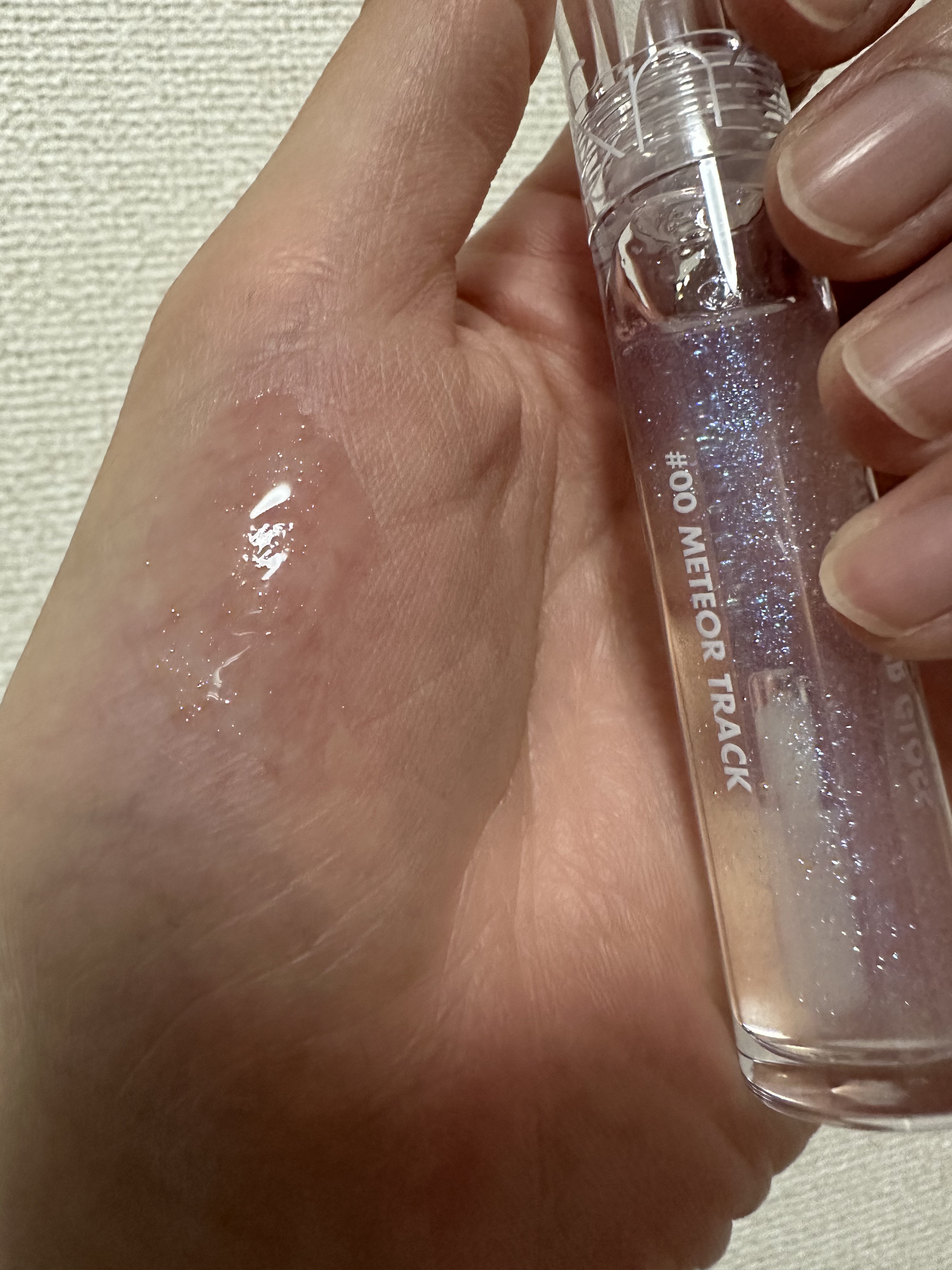 グラスティングウォーターグロス/rom&nd/リップグロスを使ったクチコミ（1枚目）