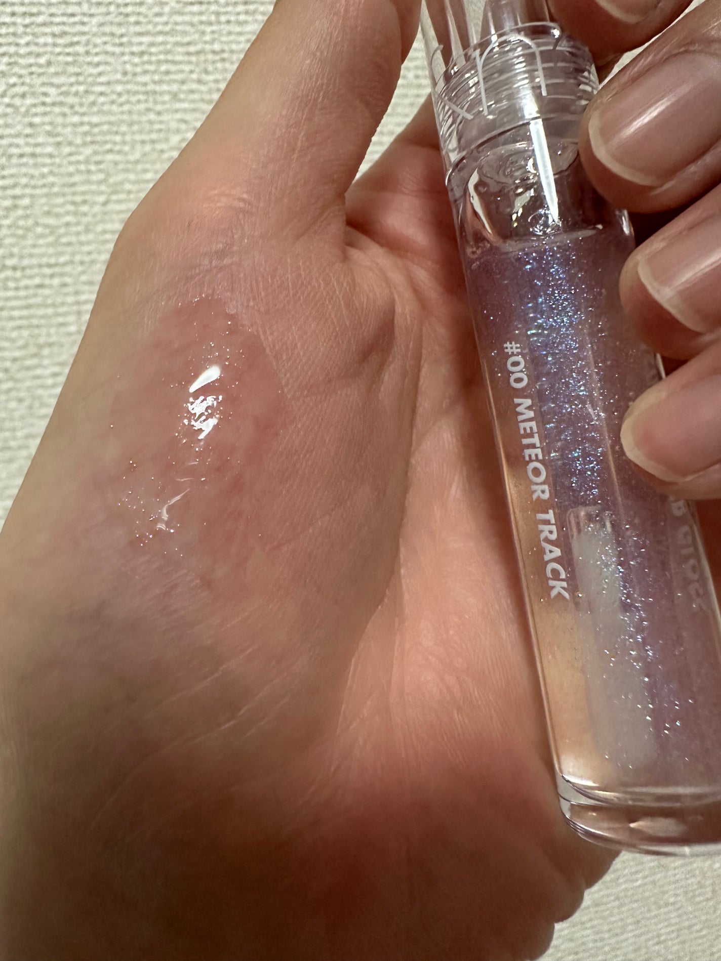 グラスティングウォーターグロス/rom&nd/リップグロスを使ったクチコミ(1枚目)