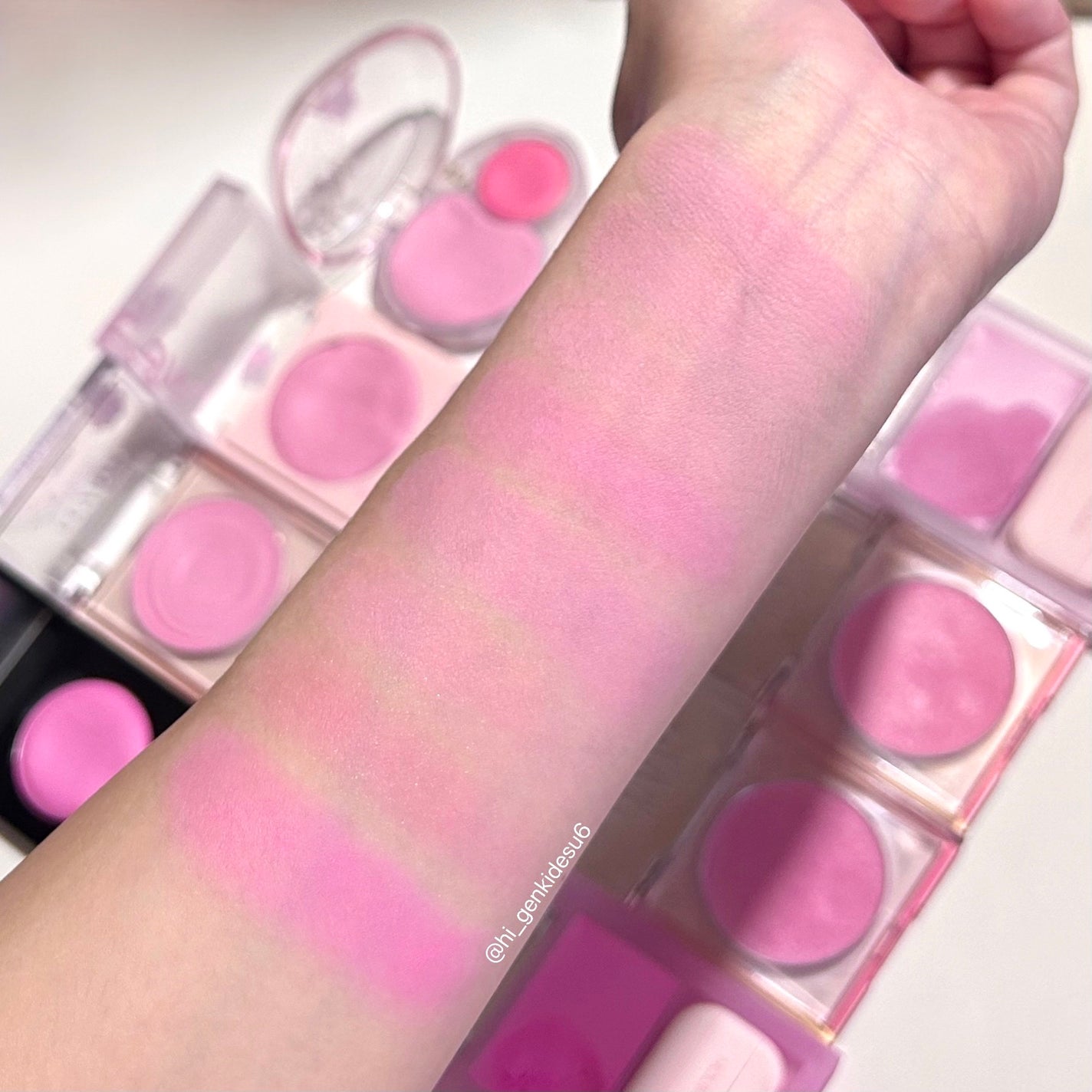 フィーチークメロウ/fwee/ジェル・クリームチークを使ったクチコミ(3枚目)