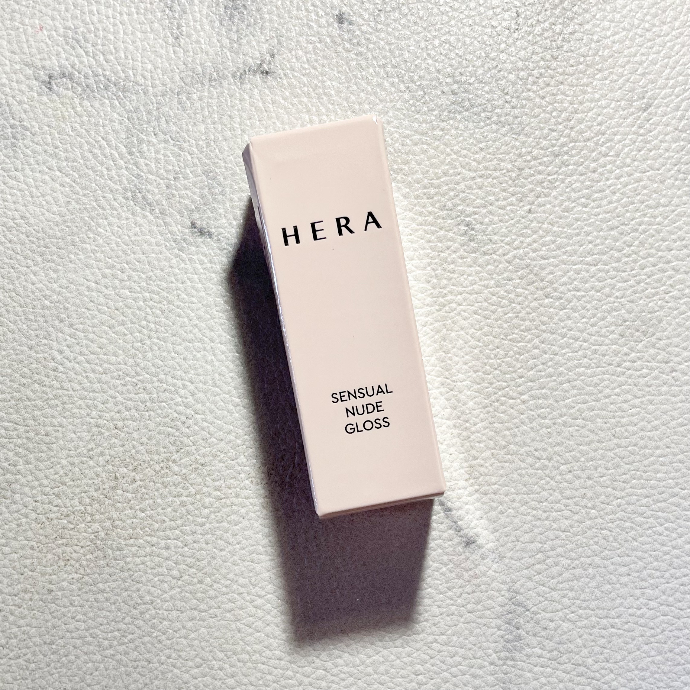 センシュアルヌードグロス/HERA/リップグロスを使ったクチコミ（2枚目）