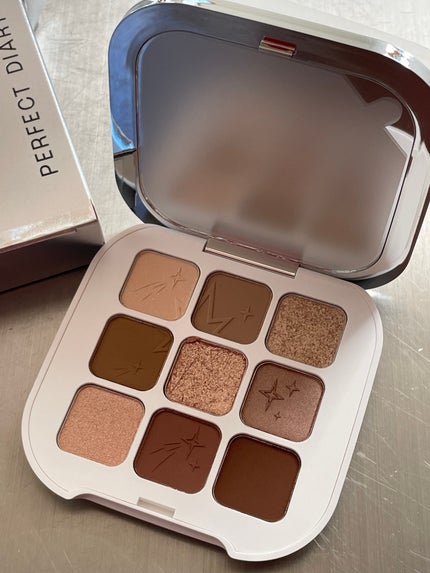 PERFECT DIARY (パーフェクトダイアリー)「原石」9色アイシャドウ クリスマス限定/PERFECT DIARY/アイシャドウパレットを使ったクチコミ(5枚目)