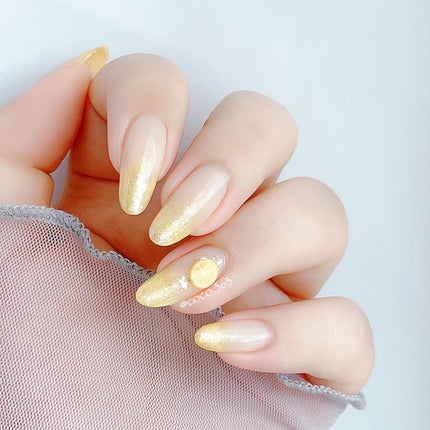 ネイルホリック パーティーフレーク/ネイルホリック/マニキュアを使ったクチコミ(2枚目)