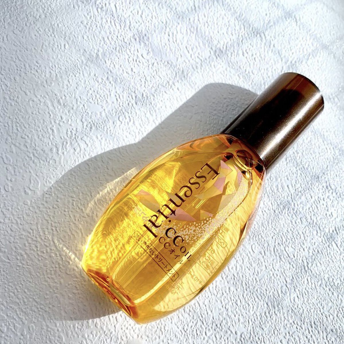 CCオイル/エッセンシャル/ヘアオイルを使ったクチコミ（1枚目）