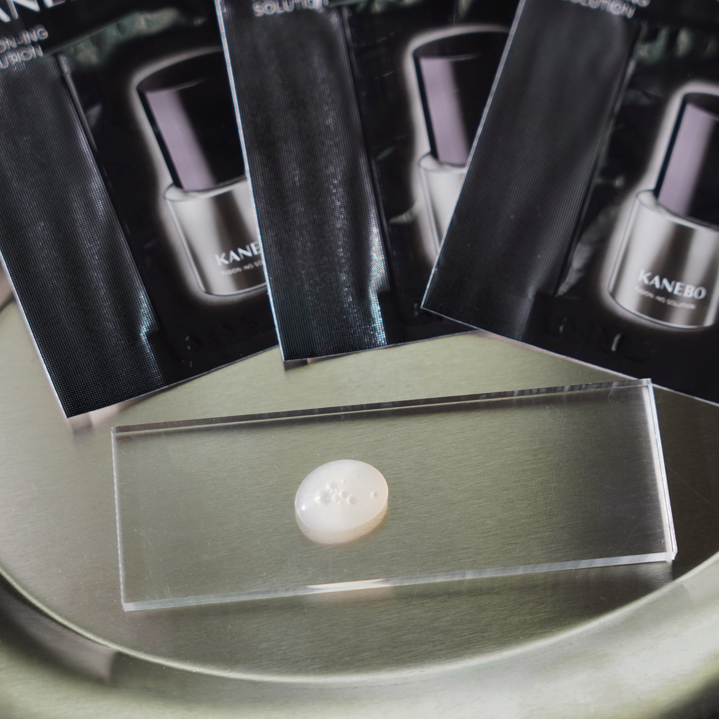 カネボウ フュージョニング ソリューション/KANEBO/美容液を使ったクチコミ(3枚目)