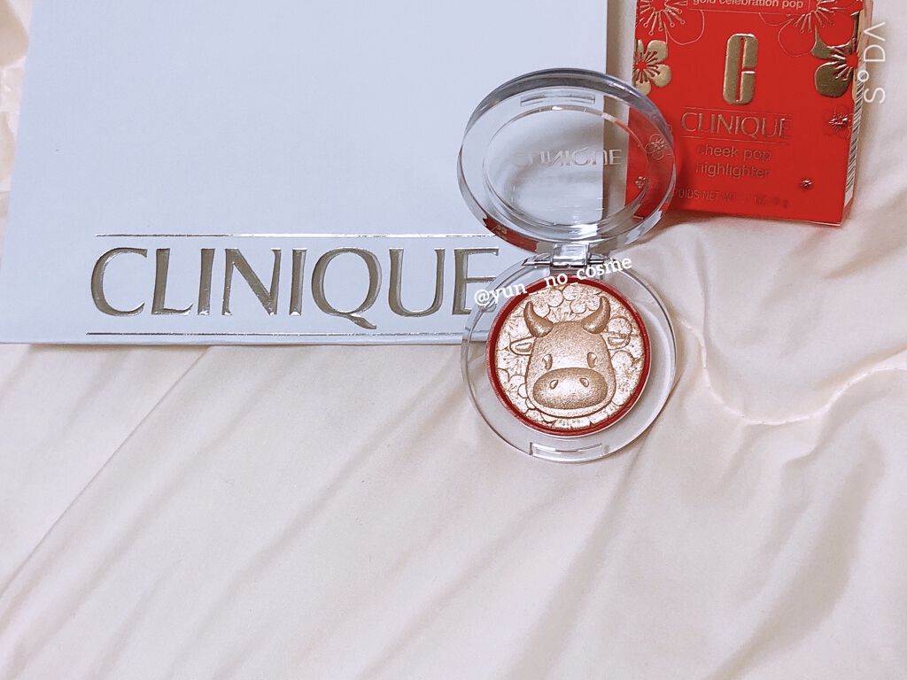 チーク ポップ ハイライター ゴールド セレブレーション ポップ/CLINIQUE/パウダーハイライトを使ったクチコミ（2枚目）