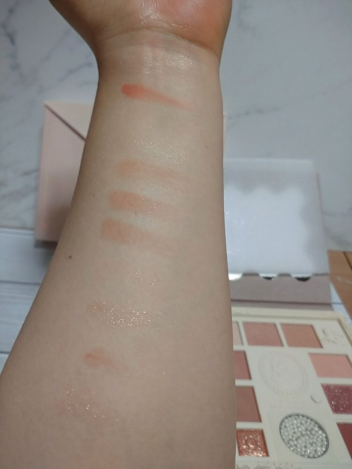 女王のカメオマルチパレット /COLORROSE/マルチパレットを使ったクチコミ（3枚目）