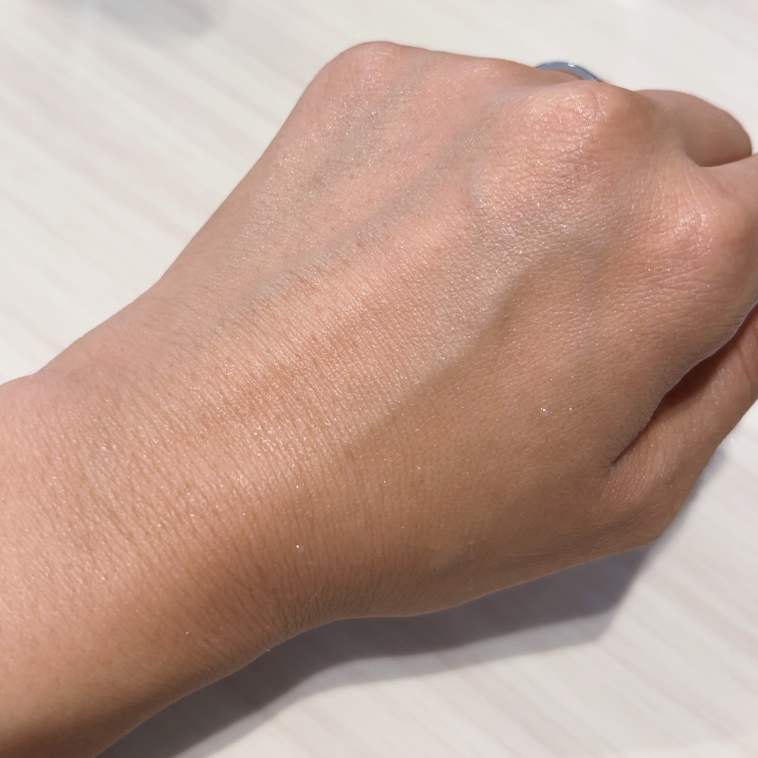 TEABLESS パヒュームヘア＆ボディミスト コットンブルーメロウティーのクチコミ「TEABLESS
パヒュームヘア＆ボディミスト 
コットンブルーメロウティー


お茶の有効成.....」（3枚目）