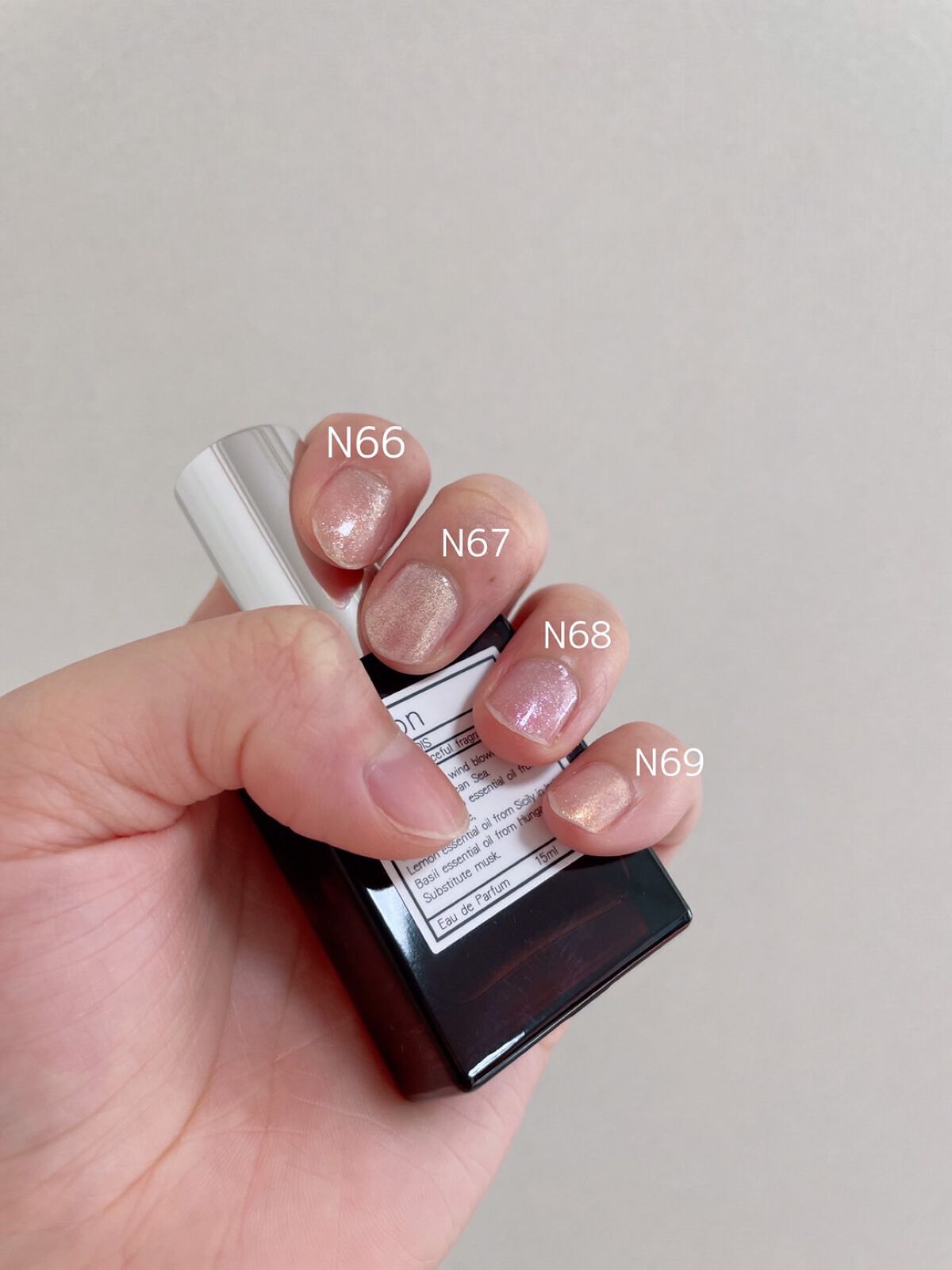 カラフルネイルズ/キャンメイク/マニキュアを使ったクチコミ(3枚目)