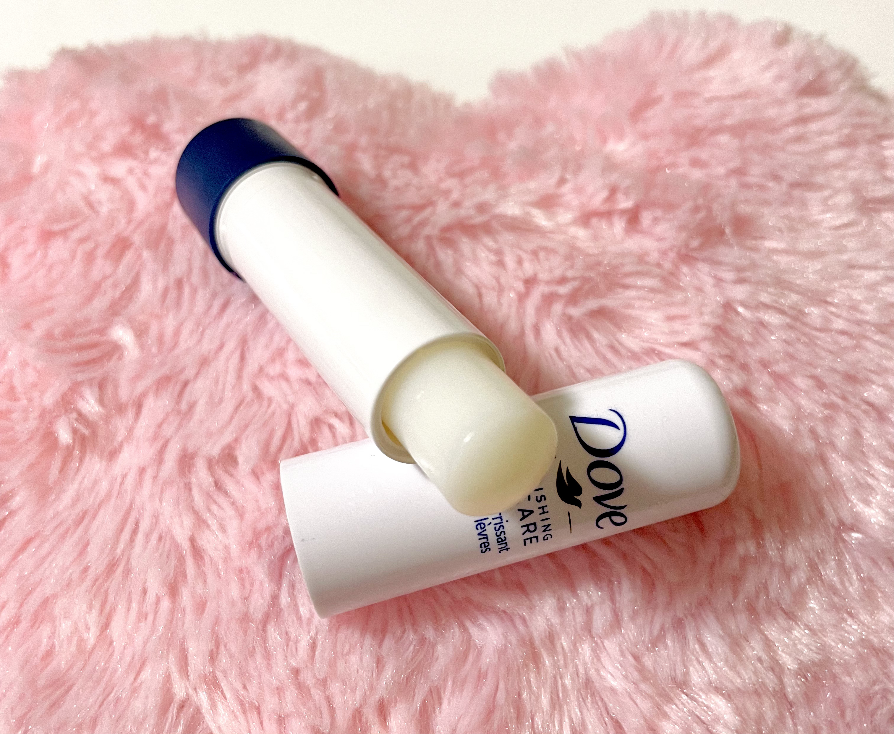 リップバーム エッセンシャル  /ダヴ/リップバームを使ったクチコミ（2枚目）