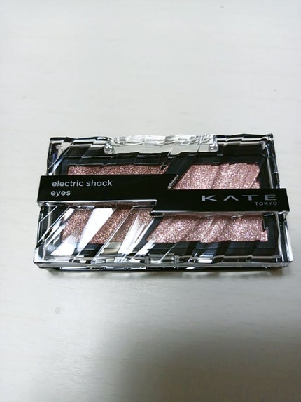 エレクトリックショックアイズ /KATE/アイシャドウパレットを使ったクチコミ(3枚目)