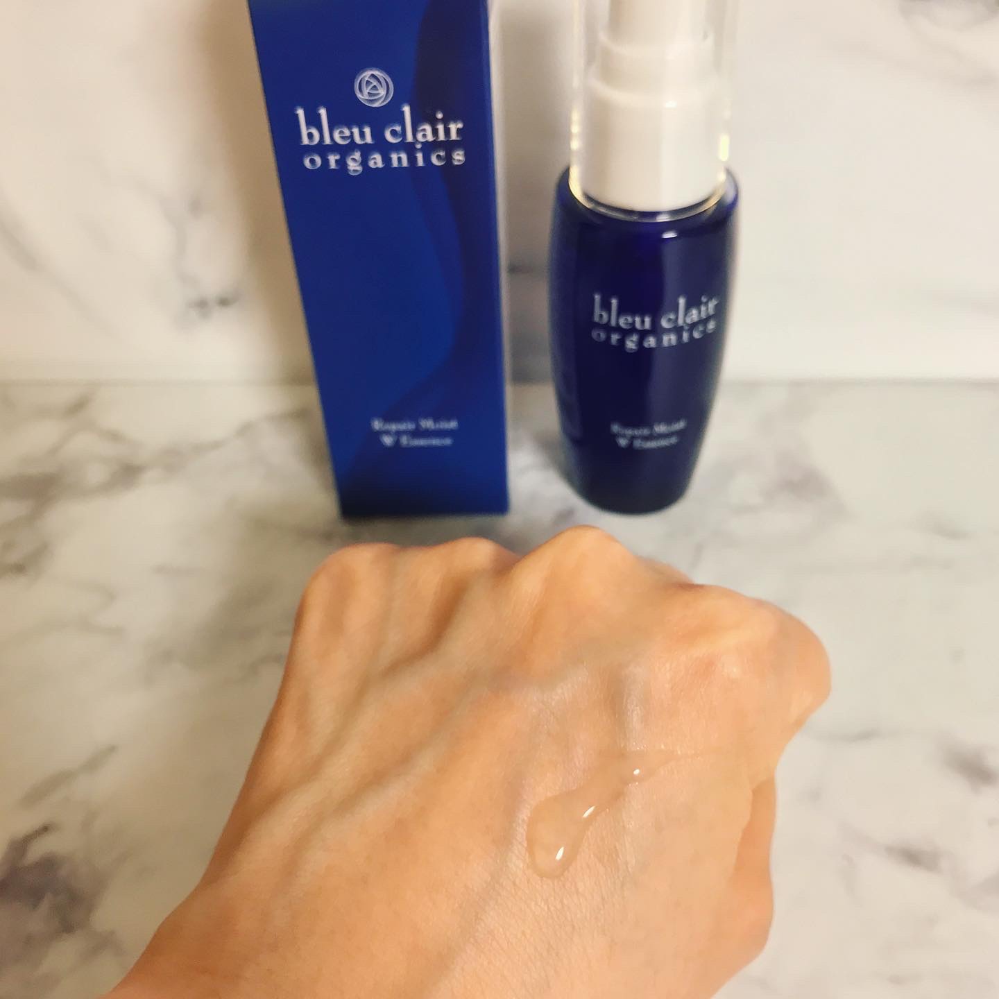 リペアモイストWエッセンス/ブルークレール/美容液を使ったクチコミ（3枚目）