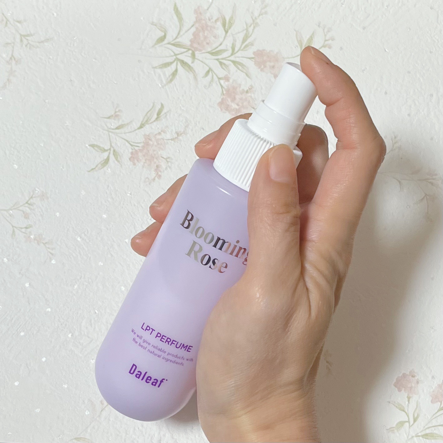 パフュームヘアパックインミスト Pink Breeze/Daleaf/アウトバストリートメントを使ったクチコミ（2枚目）