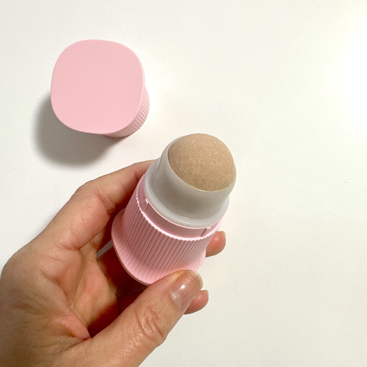 転がすあぶらとり紙 ピンク/VALL/その他化粧小物を使ったクチコミ（2枚目）