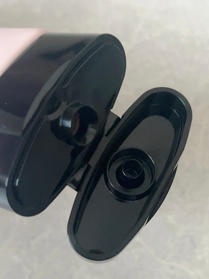 キューミースウィートボムホワイトクリーム/AGARISM/ボディクリームを使ったクチコミ(2枚目)