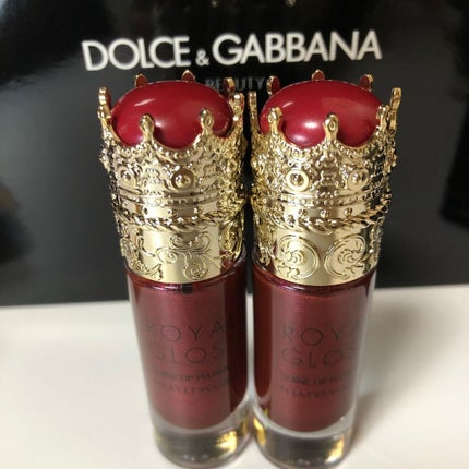 DOLCE&GABBANA BEAUTY ロイヤルカジャール アイパウダーライナーのクチコミ「今年もドルガバから 似たようなホリデー出るね💗👑✨
🎄DOLCE&GABBANA🎄
👑#ホリテ.....」(3枚目)