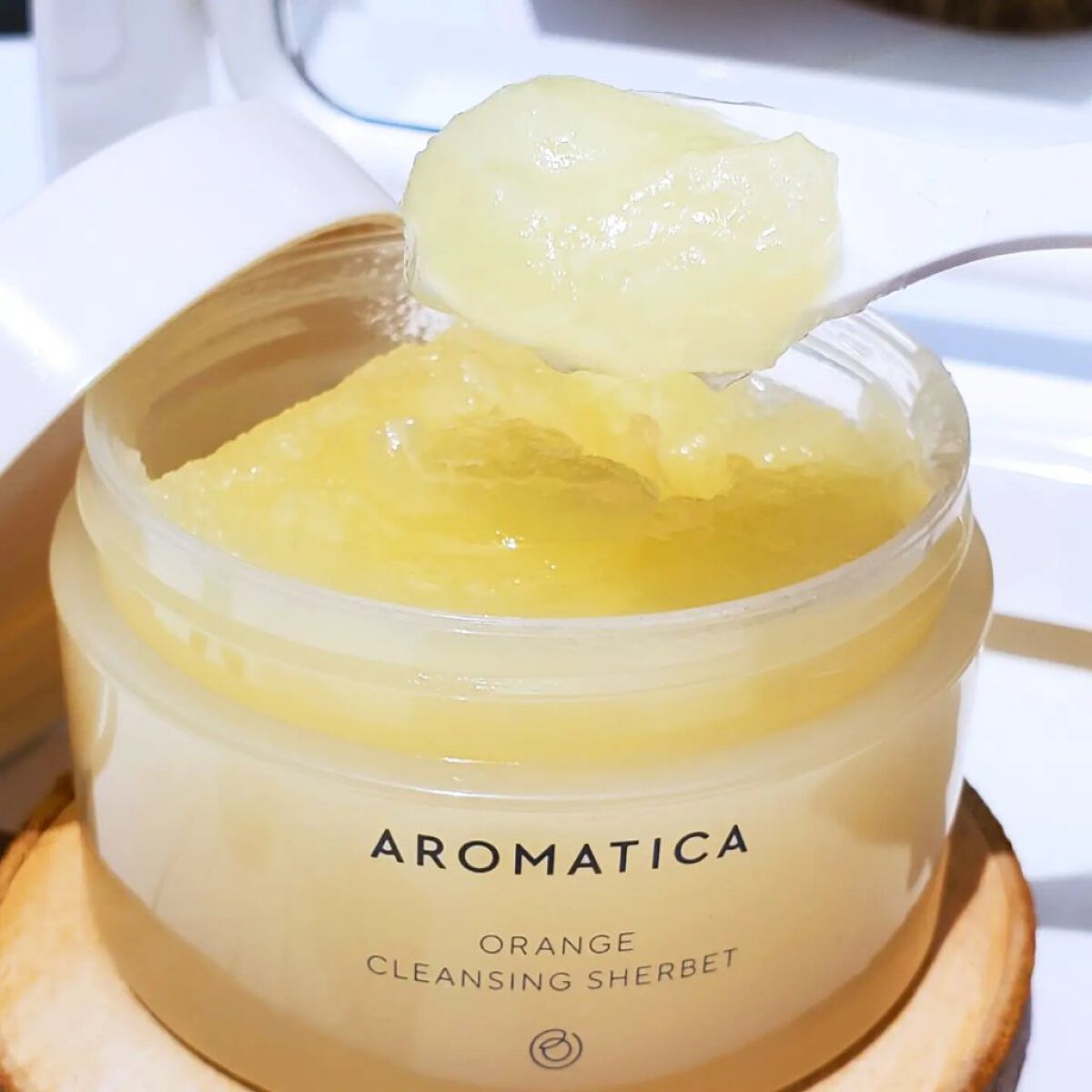 オレンジクレンジングシャーベット/AROMATICA/クレンジングバームを使ったクチコミ（2枚目）