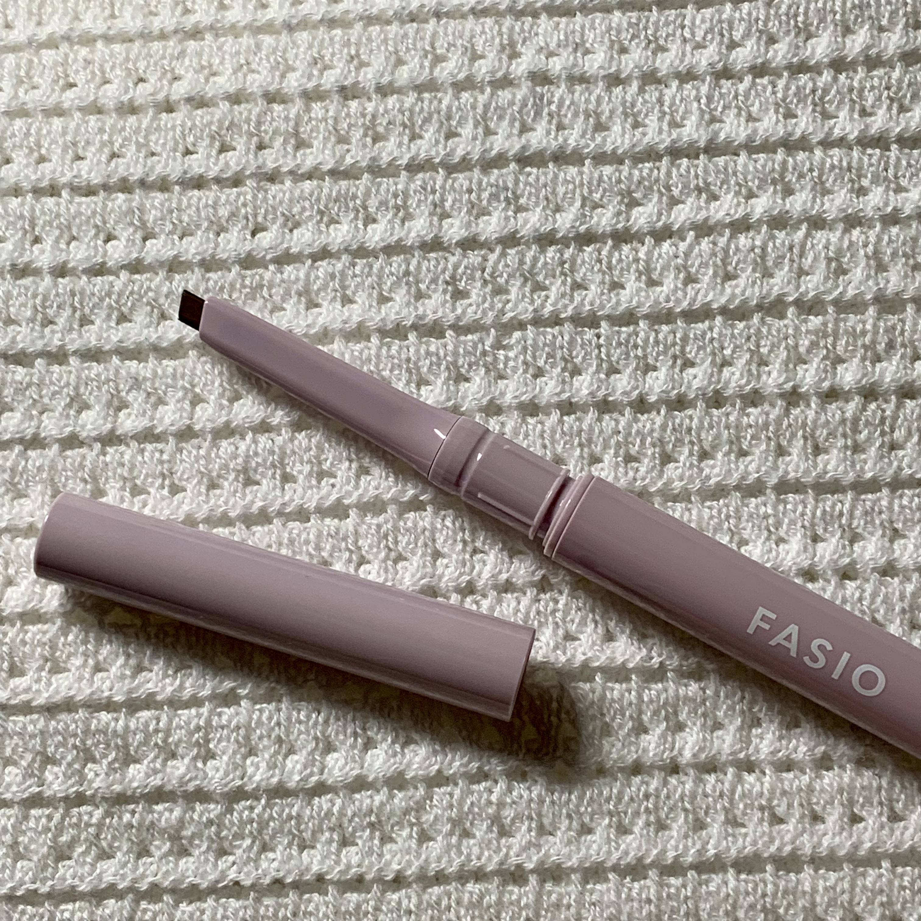 ウォータープルーフ アイブロウ （しずく型芯）/FASIO/アイブロウペンシルを使ったクチコミ（1枚目）