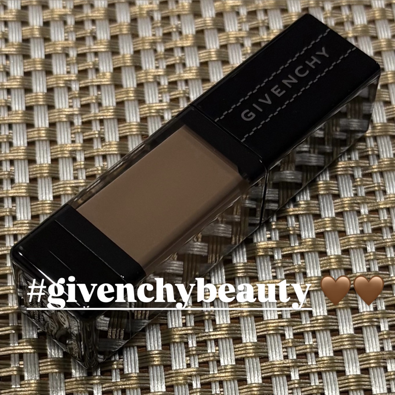 オンブル・アンテルディ/GIVENCHY/リキッドアイシャドウを使ったクチコミ（1枚目）