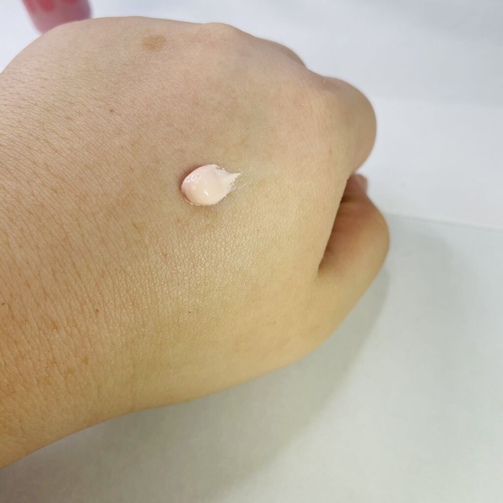 スキン ブライトナー 01 パーリィピンク/MAYBELLINE NEW YORK/化粧下地を使ったクチコミ（2枚目）