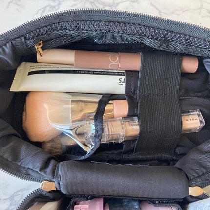 みゆ〜韓国コスメ好き〜 on LIPS 「コスメ好きの皆さんはメイク収納の悩みは常に付きませんよね😂私は..」(7枚目)