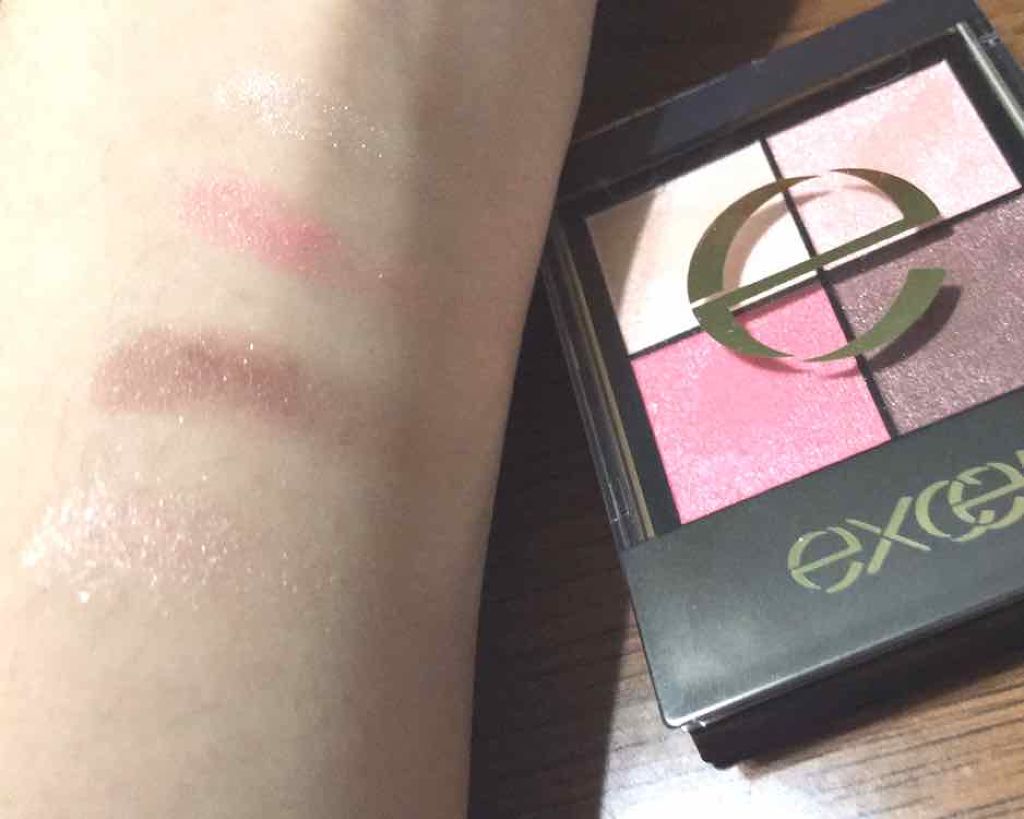 リアルクローズシャドウ/excel/アイシャドウパレットを使ったクチコミ(3枚目)