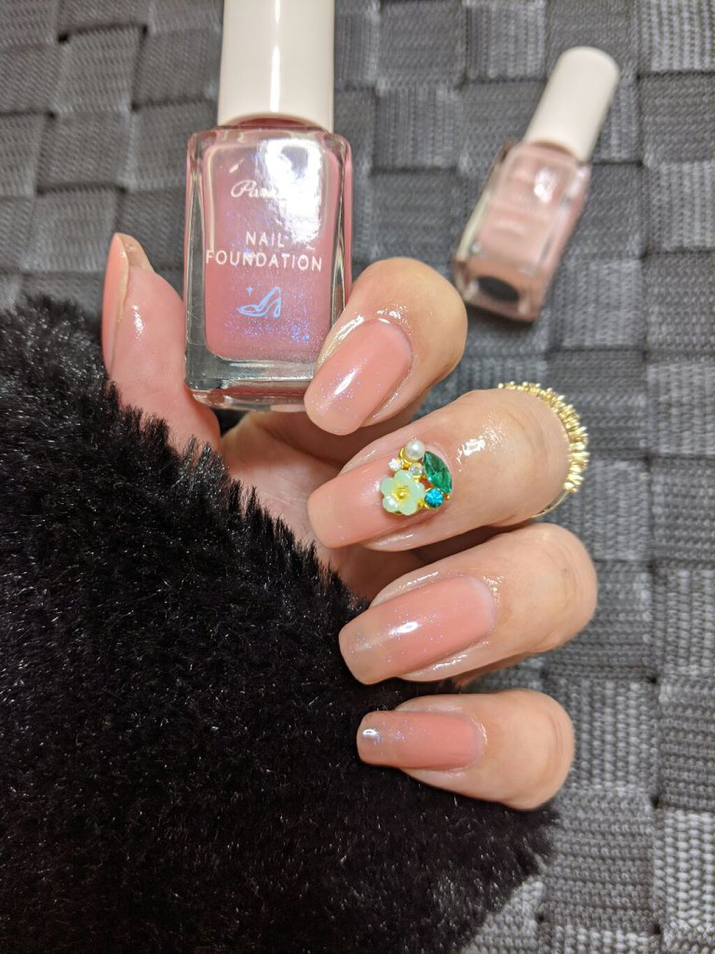 ネイルファンデーション/パラドゥ/マニキュアを使ったクチコミ（2枚目）