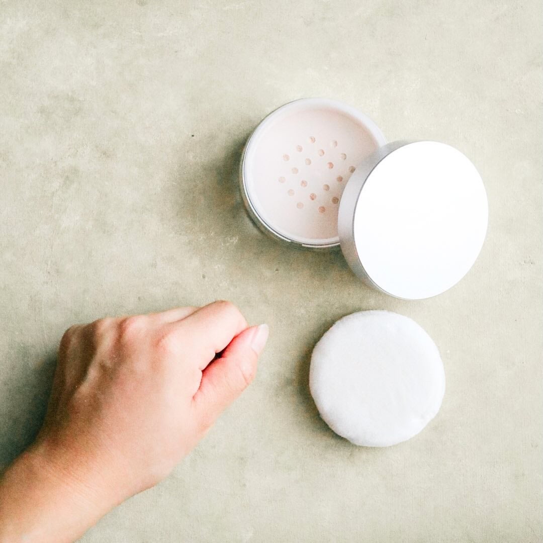 スージー エキスパート マイクロエアリーパウダーF/SUSIE N.Y./ルースパウダーを使ったクチコミ(3枚目)