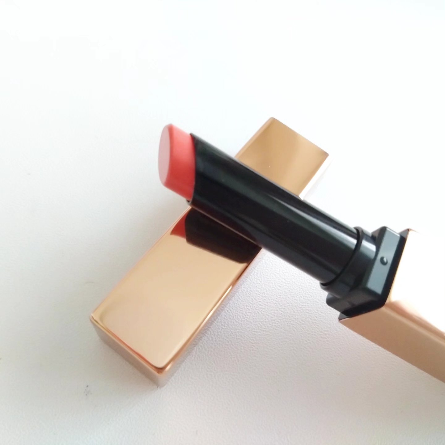 アフターグロー　センシュアルシャイン　リップスティック/NARS/口紅を使ったクチコミ（2枚目）
