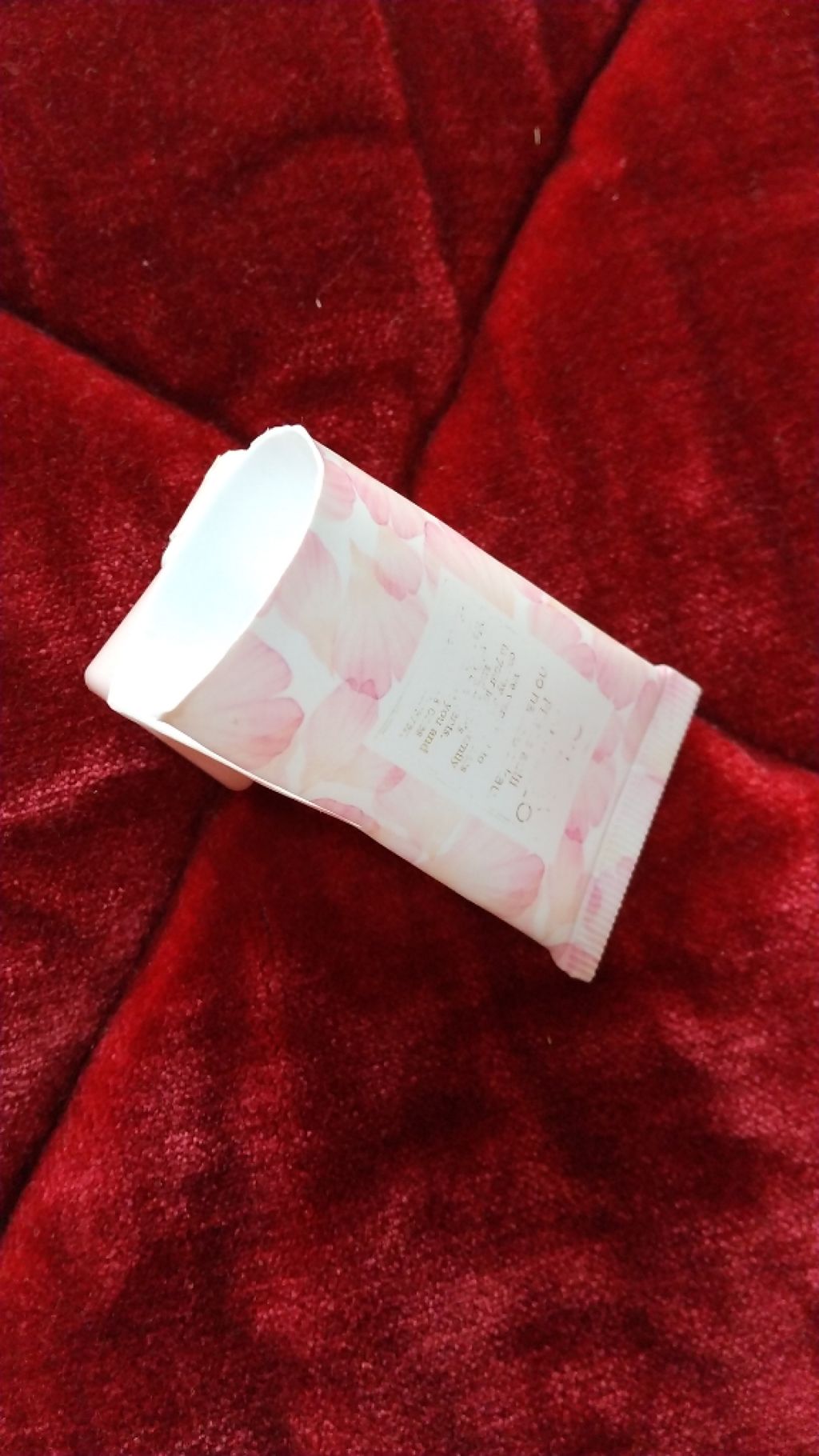 オハナ・マハロ フレグランス ハンドクリーム ピカケ アウリィ/OHANA MAHAALO/ハンドクリームを使ったクチコミ(1枚目)