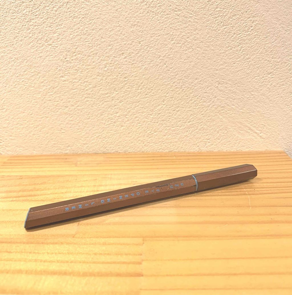 EYE OPENING LINER/UZU BY FLOWFUSHI/リキッドアイライナーを使ったクチコミ（1枚目）