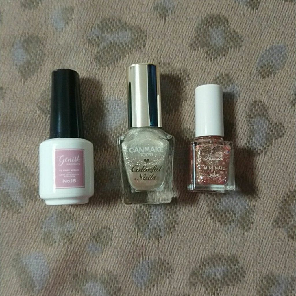 カラフルネイルズ/キャンメイク/マニキュアを使ったクチコミ(2枚目)