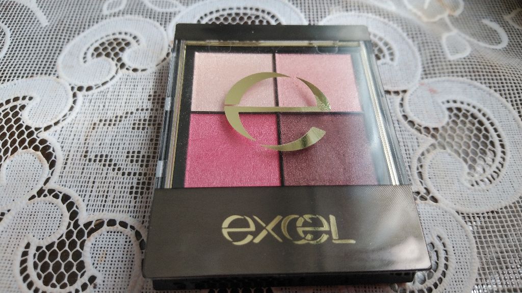 リアルクローズシャドウ/excel/アイシャドウパレットを使ったクチコミ(1枚目)