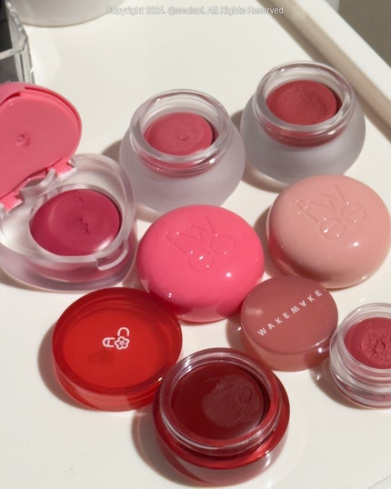 GLOWY TINT BALM/AOU/リップグロスを使ったクチコミ(2枚目)