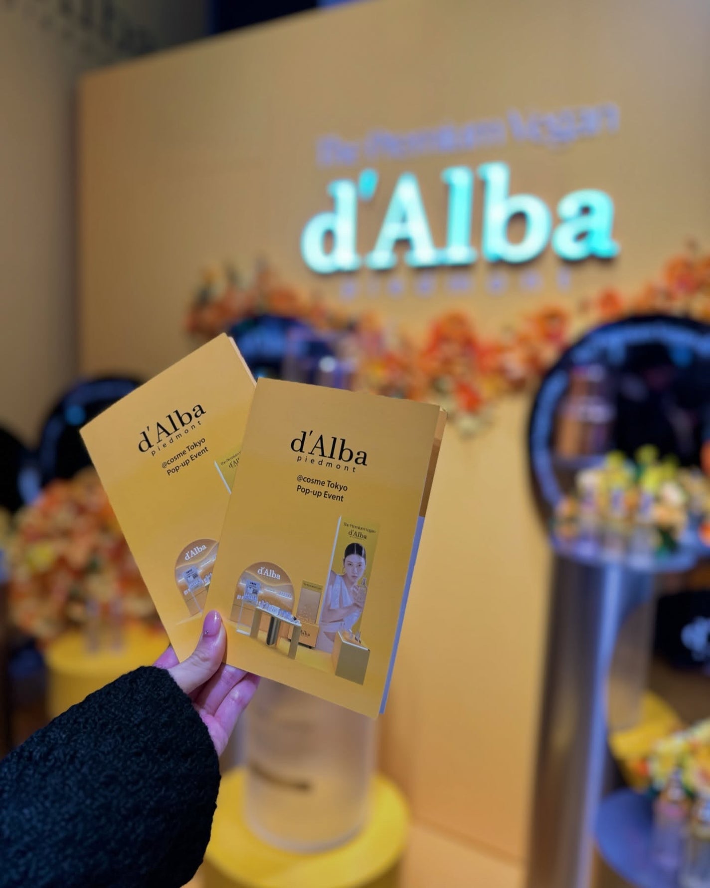 MIREKA on LIPS 「POPUPレポ✍️.原宿の@cosmeTOKYO(@at_co..」(6枚目)