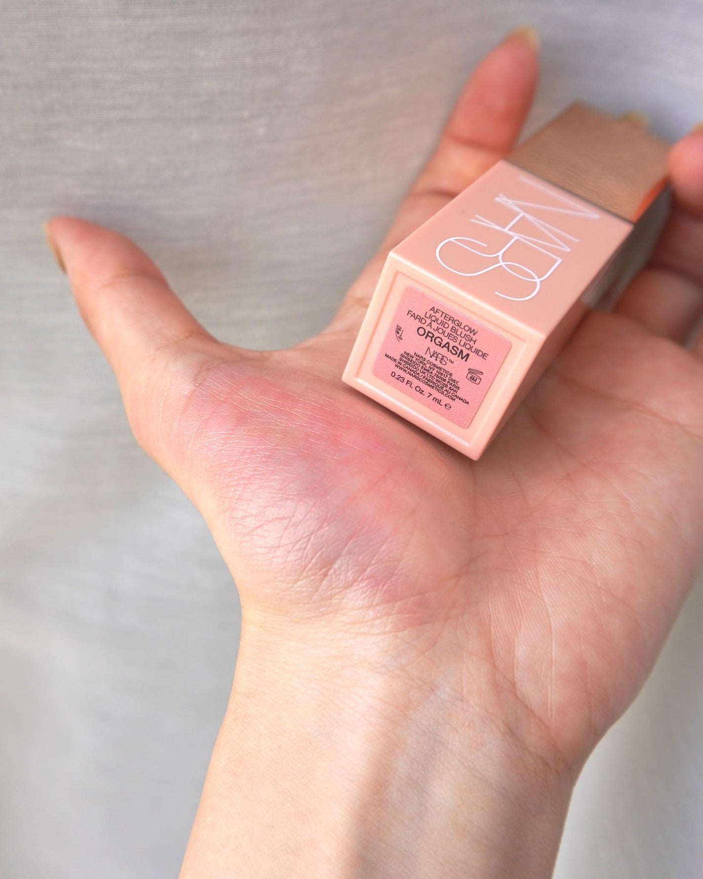 アフターグロー リキッドブラッシュ/NARS/リキッドチークを使ったクチコミ(2枚目)