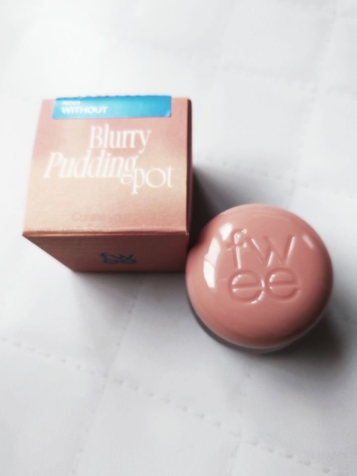 リップアンドチーク ブラーリープリンポット/fwee/口紅を使ったクチコミ（2枚目）