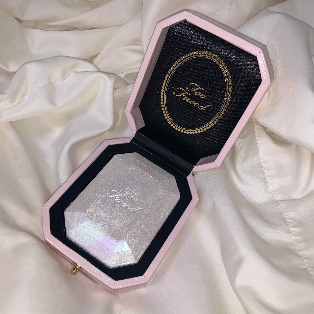 ダイヤモンドライト ハイライター ブラシ/Too Faced/メイクブラシを使ったクチコミ(1枚目)