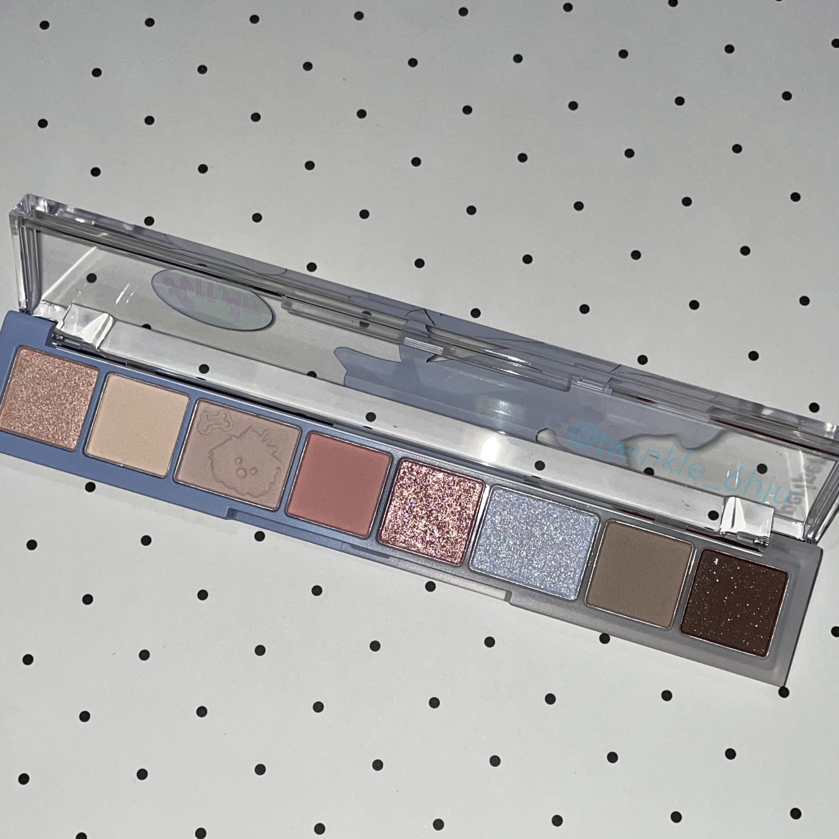 オール テイク ムード パレット(24AD) 【旧】16 Bravo, Pink Puppy!【Maltese archive】/PERIPERA/アイシャドウパレットを使ったクチコミ（2枚目）