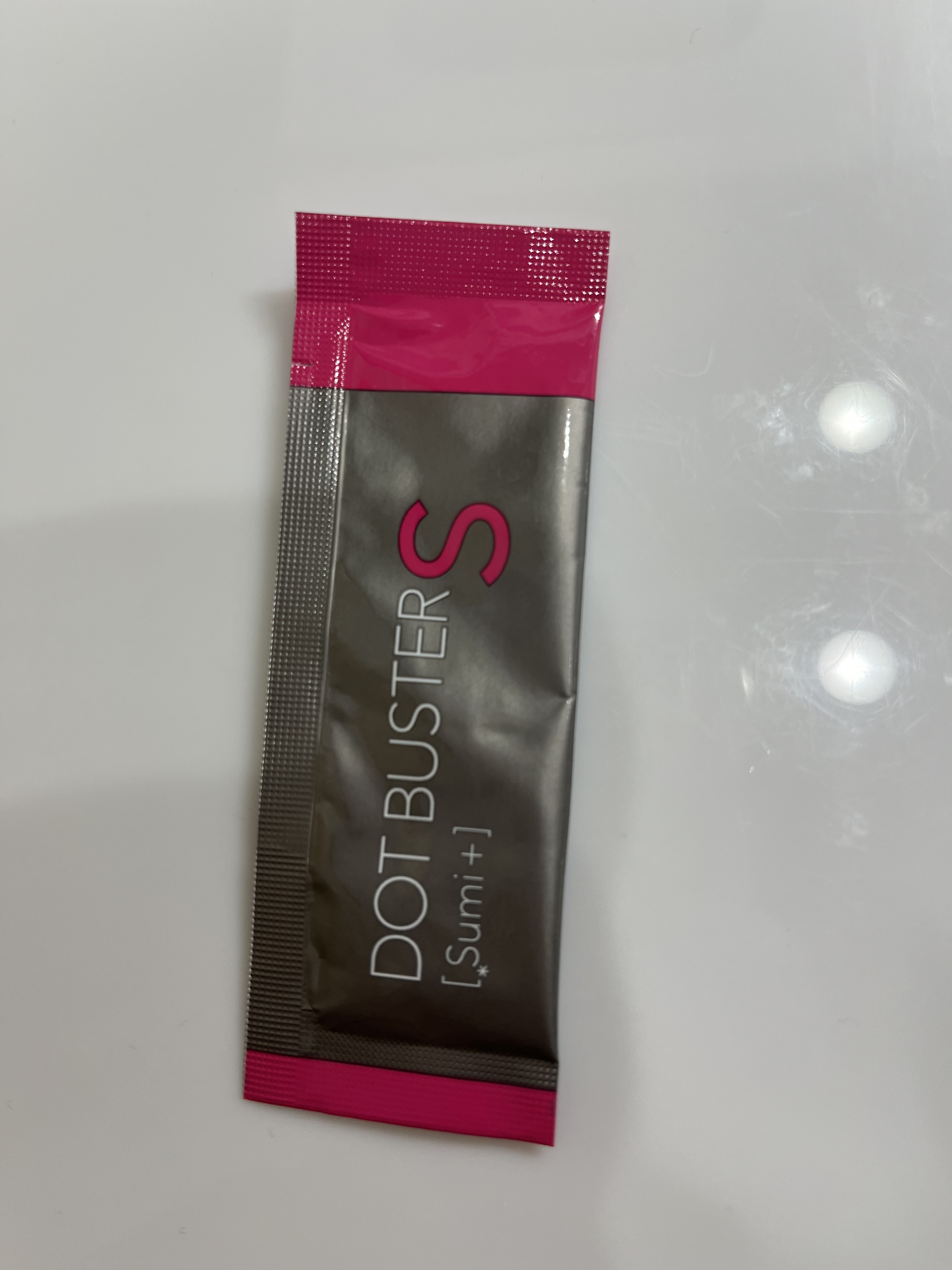 酵素洗顔パウダー ブラック 0.5g×10包/ドットバスター/洗顔パウダーを使ったクチコミ（1枚目）