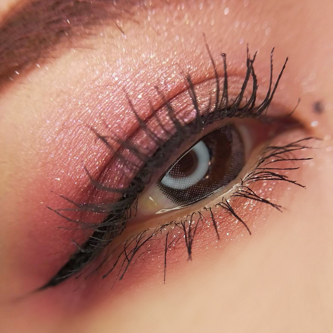 イロミッケ 8色アイシャドウパレット/iromikke/アイシャドウパレットを使ったクチコミ（3枚目）