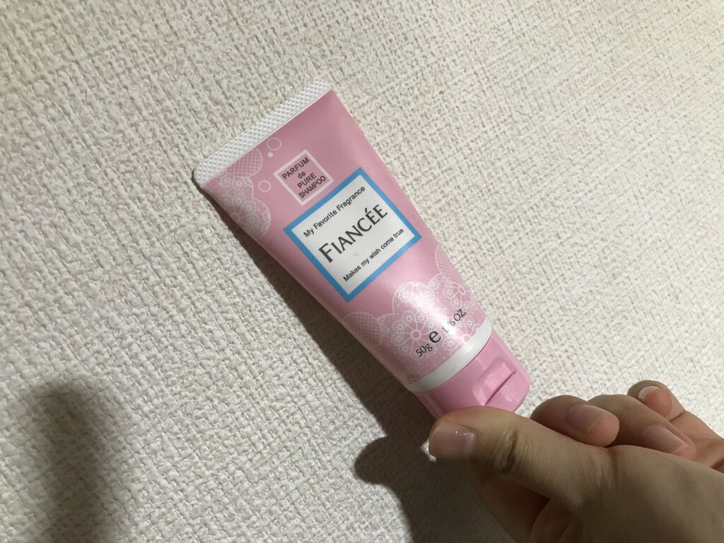 ハンドクリーム ピュアシャンプーの香り/フィアンセ/ハンドクリームを使ったクチコミ（1枚目）
