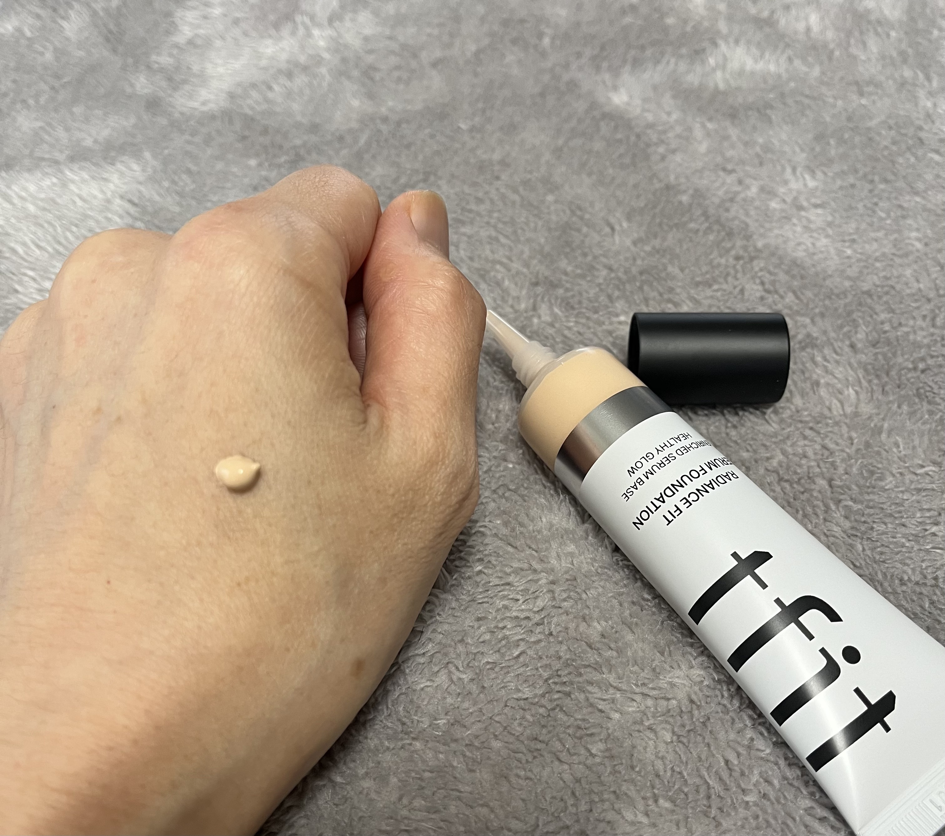 ラディアンスフィットセラムファンデーション/TFIT/リキッドファンデーションを使ったクチコミ（2枚目）