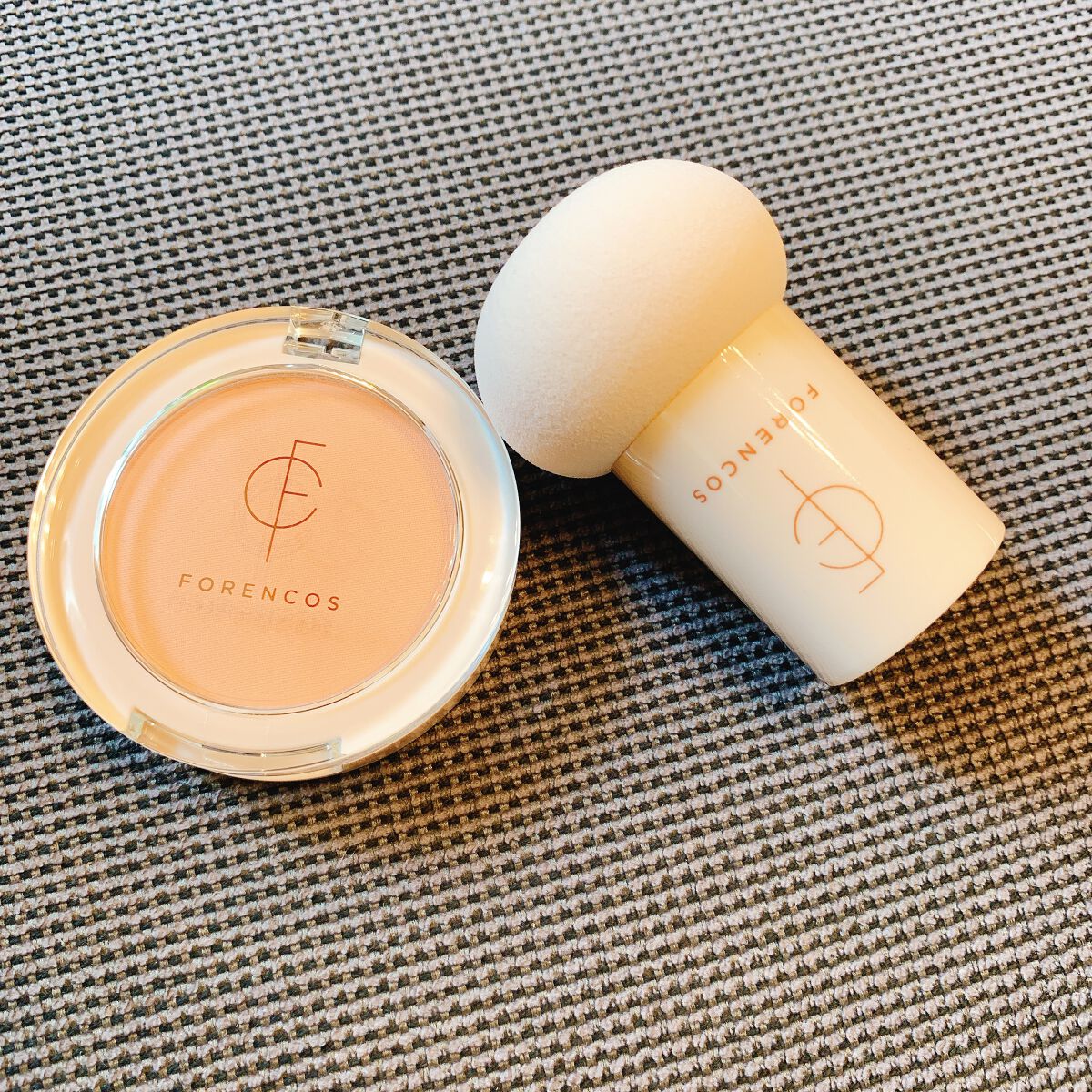 ベアブラッシャー パフ付き/フォレンコス/パウダーチークを使ったクチコミ(3枚目)