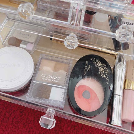 あやてぃー on LIPS 「私のコスメ収納です(^-^)⊃⌒♡゛買いに行くのが面倒!って人..」(4枚目)