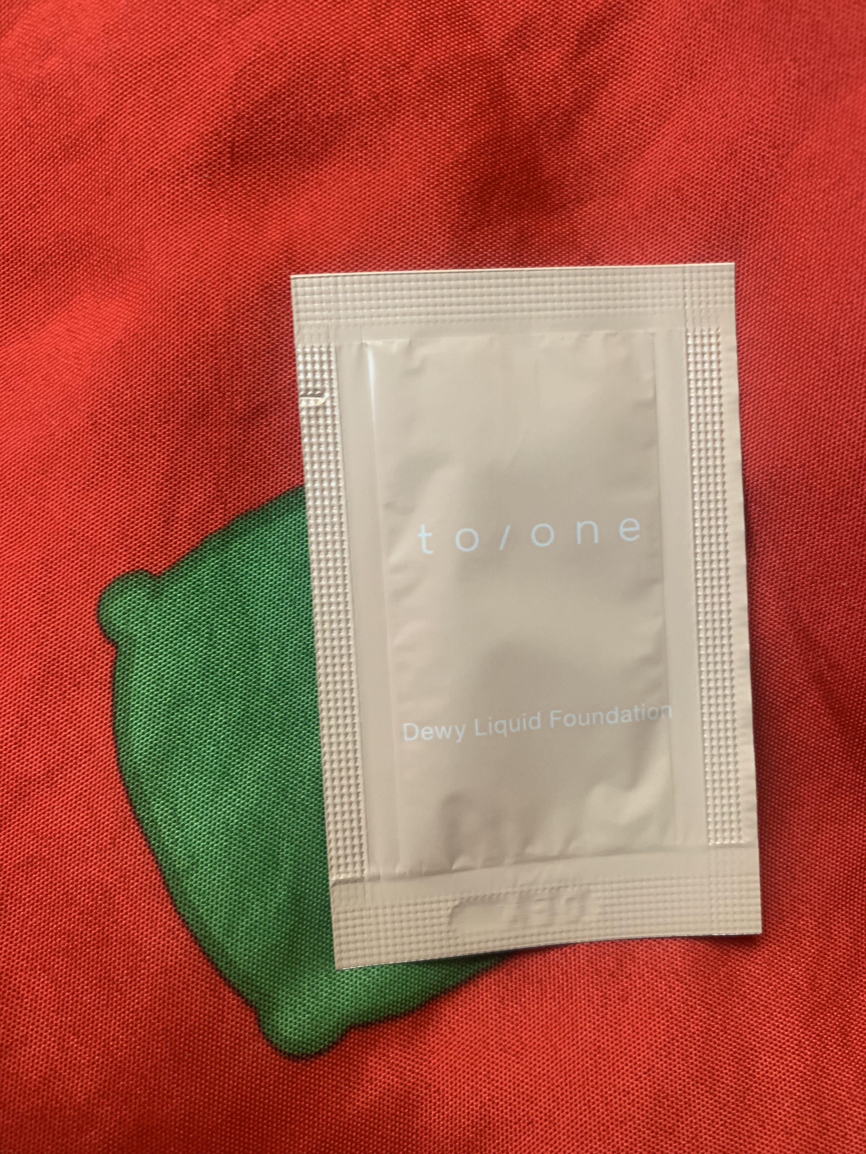  デューイ リキッドファンデーション/to/one/リキッドファンデーションを使ったクチコミ（1枚目）