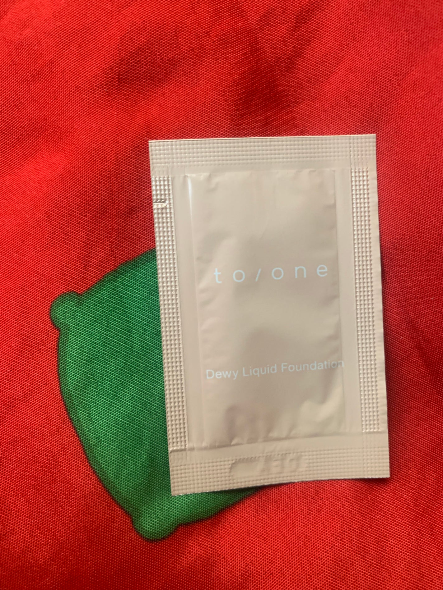 デューイ リキッドファンデーション/to/one/リキッドファンデーションを使ったクチコミ(1枚目)